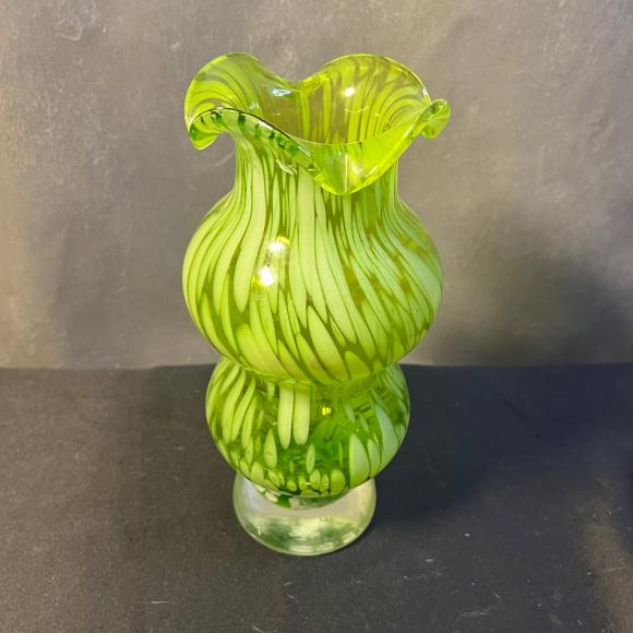 Ваза фигурная